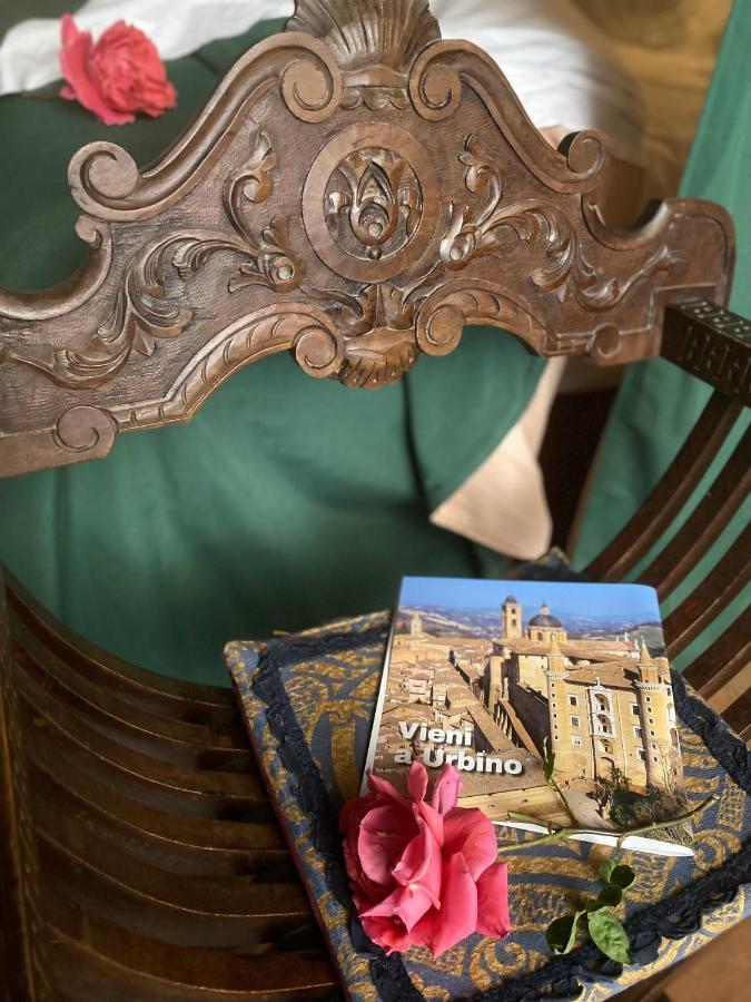 Sanpolo 1544 Antique Room Urbino Bagian luar foto